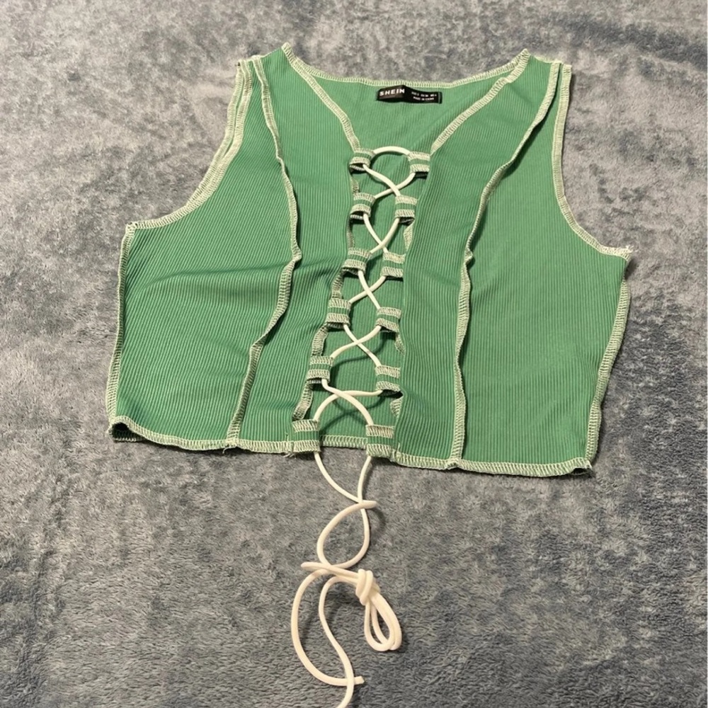 Lace Up Front Tank Crop Top